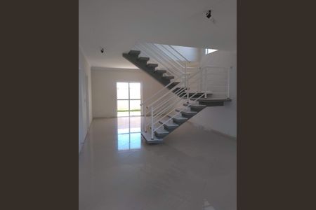 Casa para alugar com 4 quartos, 210m² em Parque Valinhos, Valinhos
