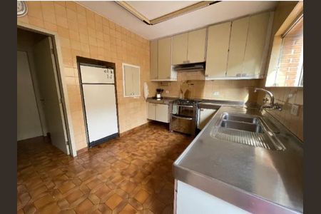 Casa para alugar com 4 quartos, 553m² em Vila Madalena, São Paulo