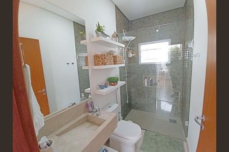 Casa à venda com 260m², 3 quartos e 4 vagas