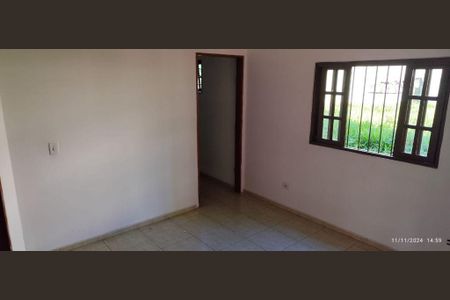 Casa à venda com 5 quartos, 960m² em Balneário São Francisco, Diadema