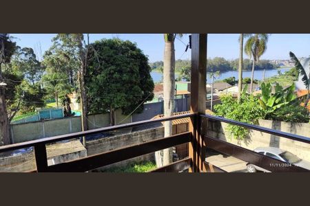 Casa à venda com 5 quartos, 960m² em Balneário São Francisco, Diadema