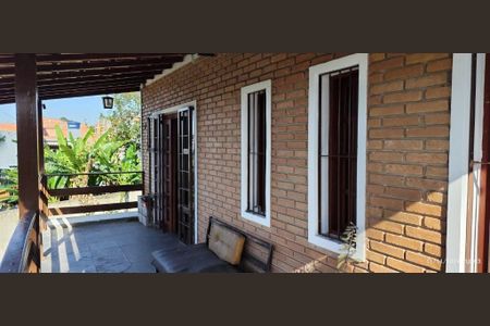 Casa à venda com 5 quartos, 960m² em Balneário São Francisco, Diadema