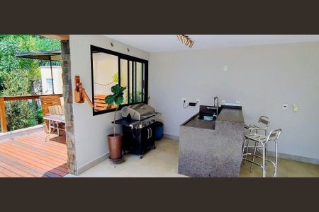 Casa à venda com 338m², 3 quartos e 4 vagas