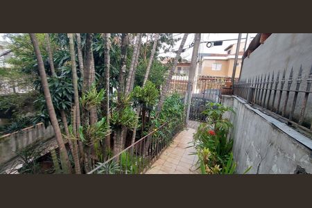 Casa para alugar com 3 quartos, 300m² em Jardim Monjolo, São Paulo