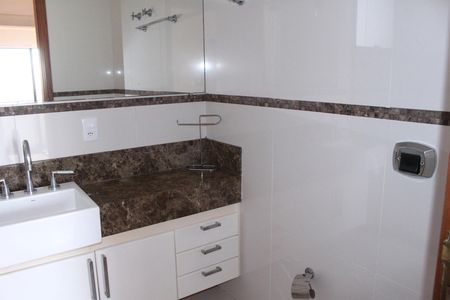 Apartamento para alugar com 2 quartos, 196m² em Santa Cecilia, São Paulo