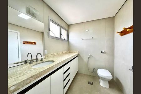 Apartamento à venda com 3 quartos, 260m² em Cambuí, Campinas
