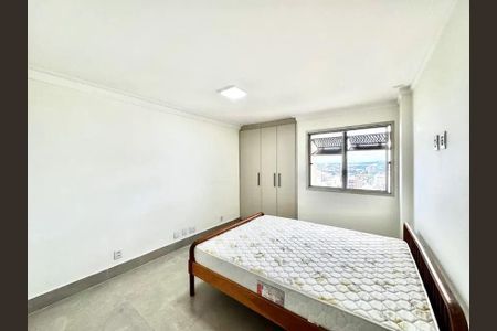 Apartamento à venda com 3 quartos, 260m² em Cambuí, Campinas