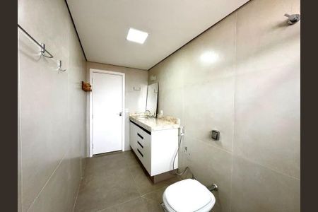 Apartamento à venda com 3 quartos, 260m² em Cambuí, Campinas