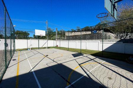 Casa de condomínio para alugar com 57m², 2 quartos e 1 vaga Casa de condomínio para alugar com 57m², 2 quartos e 1 vagaQuadra Esportiva