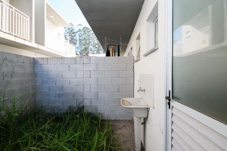 Casa de condomínio para alugar com 57m², 2 quartos e 1 vaga Casa de condomínio para alugar com 57m², 2 quartos e 1 vagaÁrea de serviço