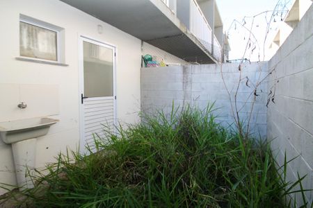 Casa de condomínio para alugar com 57m², 2 quartos e 1 vaga Casa de condomínio para alugar com 57m², 2 quartos e 1 vagaÁrea de serviço