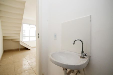 Casa de condomínio para alugar com 57m², 2 quartos e 1 vaga Casa de condomínio para alugar com 57m², 2 quartos e 1 vagaLavabo