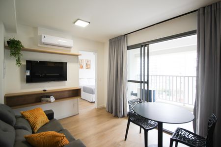 Apartamento para alugar com 37m², 1 quarto e sem vaga