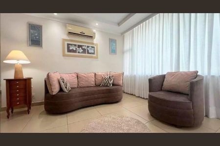 Casa à venda com 3 quartos, 350m² em Vila Faustina II, Valinhos