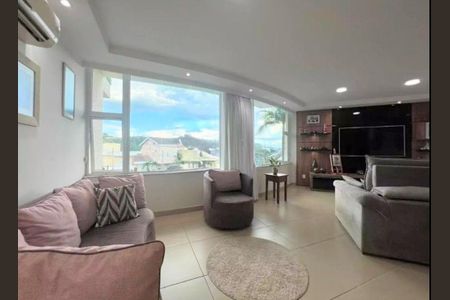 Casa à venda com 3 quartos, 350m² em Vila Faustina II, Valinhos