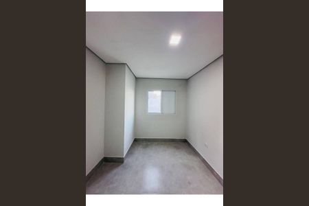 Casa à venda com 5 quartos, 195m² em Parque Ribeiro de Lima, Barueri