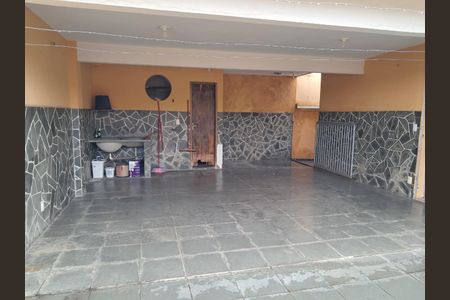 Casa à venda com 180m², 5 quartos e 3 vagas