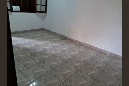 Casa à venda com 180m², 5 quartos e 3 vagas