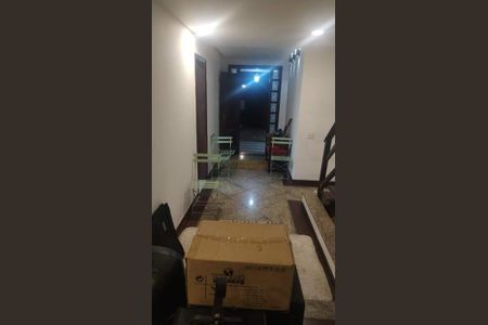 Casa à venda com 460m², 3 quartos e 2 vagas
