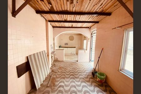 Casa à venda com 444m², 4 quartos e 2 vagas