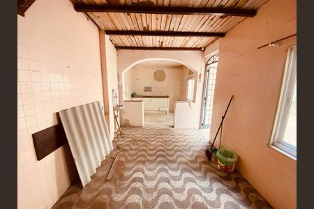 Casa à venda com 444m², 4 quartos e 2 vagas