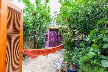 Casa à venda com 3 quartos, 117m² em Campo Belo, São Paulo