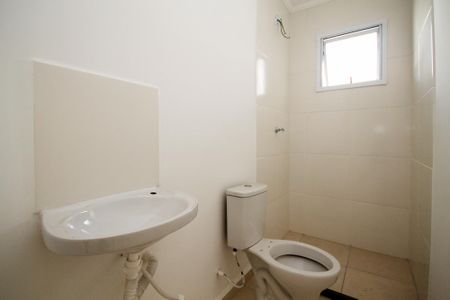 Casa de condomínio para alugar com 75m², 2 quartos e sem vagaBanheiro