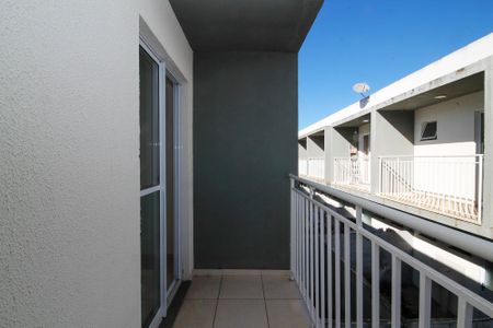 Casa de condomínio para alugar com 75m², 2 quartos e sem vagaVaranda Quarto 1