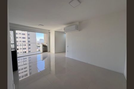 Apartamento para alugar com 80m², 2 quartos e 2 vagas