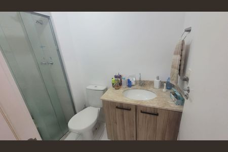 Banheiro de apartamento à venda com 2 quartos, 54m² em Vila Industrial (Campinas), Campinas