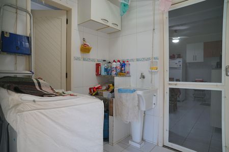 Área de Serviço de casa de condomínio para alugar com 3 quartos, 372m² em Caxito, Maricá