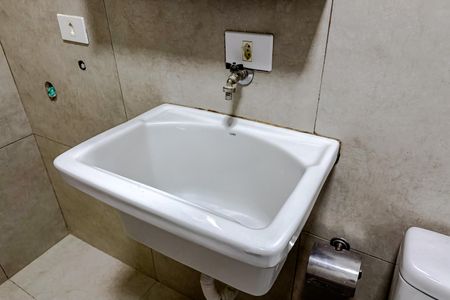 Studio para alugar com 25m², 1 quarto e sem vaga Studio para alugar com 25m², 1 quarto e sem vagaBanheiro