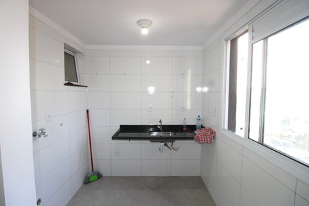 Apartamento para alugar com 32m², 2 quartos e sem vagaSala / Cozinha