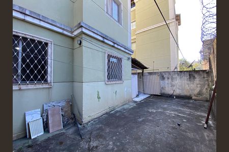 Quintal de apartamento à venda com 2 quartos, 114m² em Chácara, Betim