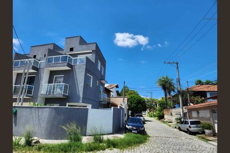 Casa para alugar com 84m², 3 quartos e 3 vagas Casa para alugar com 84m², 3 quartos e 3 vagasFachada