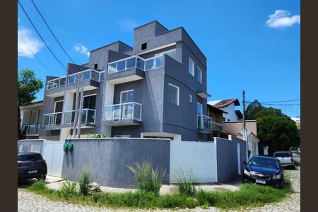 Casa para alugar com 84m², 3 quartos e 3 vagas Casa para alugar com 84m², 3 quartos e 3 vagasFachada