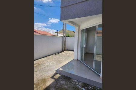 Área externa de casa para alugar com 3 quartos, 84m² em Campo Grande, Rio de Janeiro