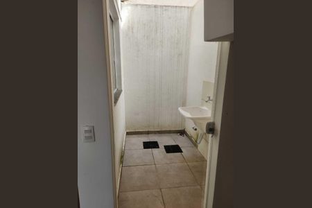 Área de serviço de casa para alugar com 3 quartos, 84m² em Campo Grande, Rio de Janeiro