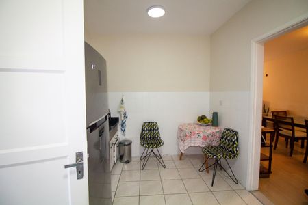 Cozinha de apartamento para alugar com 2 quartos, 88m² em Cidade Monções, São Paulo
