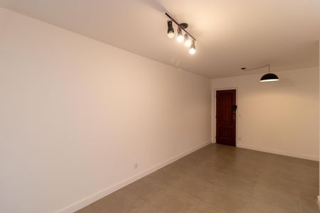 Apartamento à venda com 57m², 1 quarto e 1 vaga Apartamento à venda com 57m², 1 quarto e 1 vagaSalas