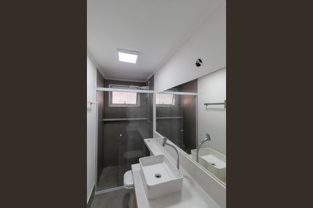 Banheiro de apartamento para alugar com 1 quarto, 57m² em Centro, Campinas