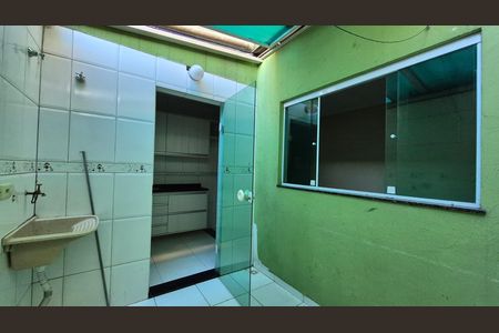 Area de serviço de apartamento à venda com 2 quartos, 44m² em Utinga, Santo André