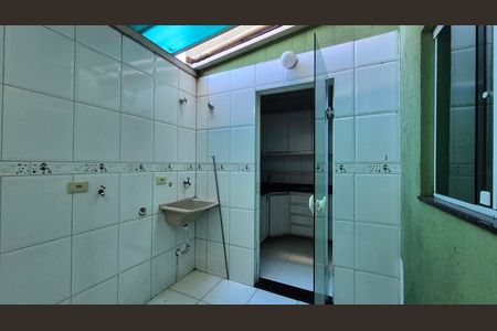 Apartamento à venda com 44m², 2 quartos e 1 vaga Apartamento à venda com 44m², 2 quartos e 1 vagaArea de serviço