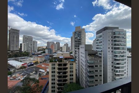 Varanda vista de apartamento para alugar com 3 quartos, 84m² em Butantã, São Paulo