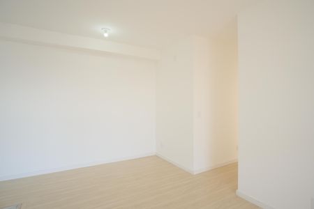 Sala de apartamento para alugar com 2 quartos, 64m² em Chácara Seis de Outubro, São Paulo