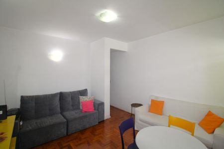 Apartamento à venda com 65m², 2 quartos e 1 vagaSala