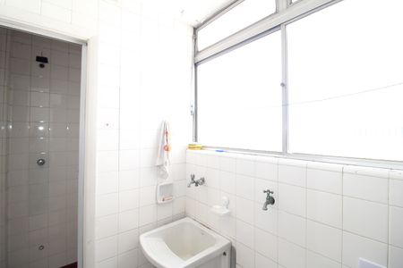 Apartamento à venda com 65m², 2 quartos e 1 vagaÁrea de Serviço