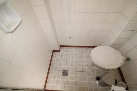Apartamento à venda com 65m², 2 quartos e 1 vagaBanheiro de serviço