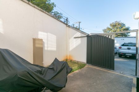 Apartamento para alugar com 2 quartos, 55m² em Mantiqueira, Belo Horizonte