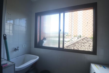 Área de Serviço de apartamento para alugar com 2 quartos, 59m² em Parque Enseada, Guarujá